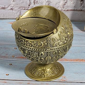 Amazon.com: Metal Ashtray with Lid, 4.8in High Globe Ashtray